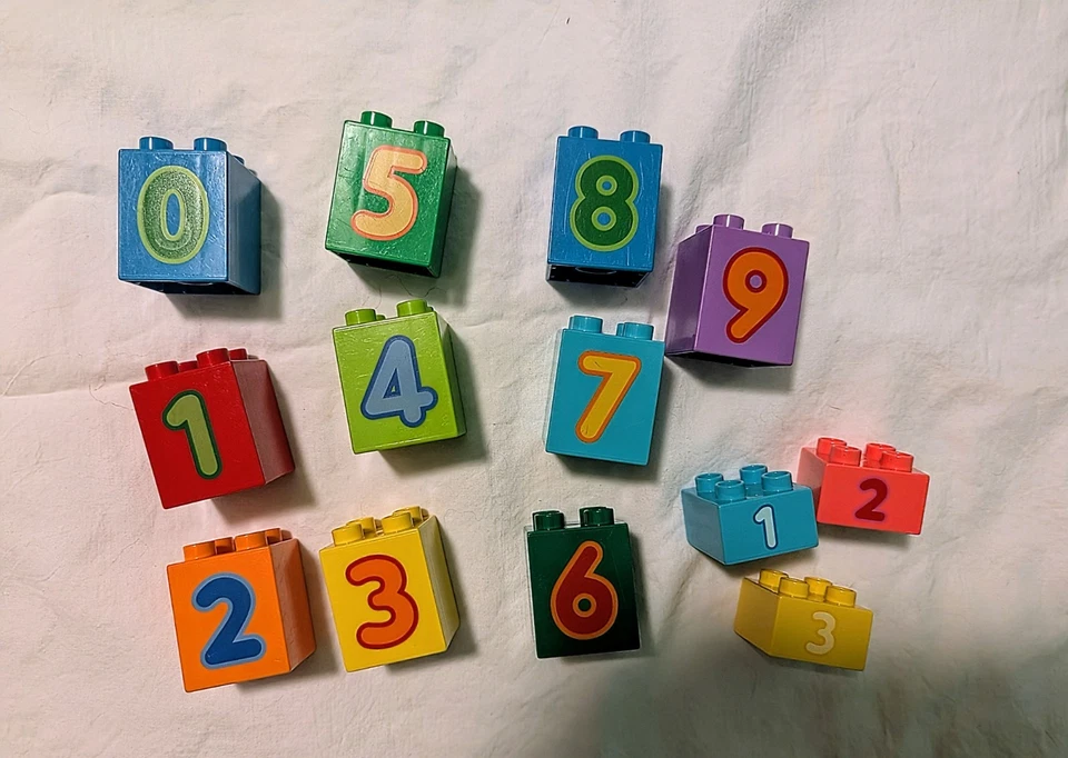  Lego Duplo Lot with People - Image 4 of 4