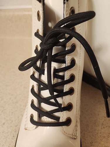 Dr. Martens Zavala Combat Lack Schnürstiefel Combat glänzend weiß Damengröße 6 - Bild 5 von 10