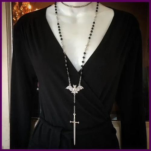 Collar Rosario Bruja Oculta Gótica Espada Tarot Y2K Murciélago Pequeñas Espinas Cuentas - Imagen 1 de 26