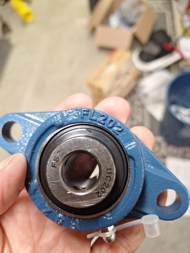 RS Pro2 Hole Flange Bearing Unit 15mm ID750-8860 UCFL202 - Picture 3 of 4