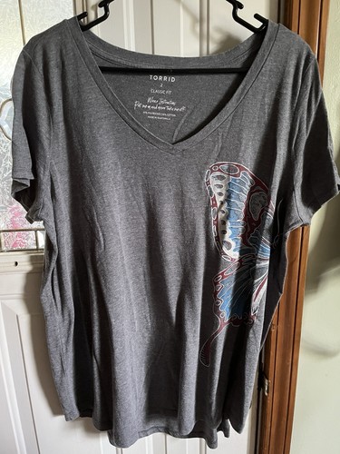 Damen T-Shirt Größe 2x mit Schmetterling