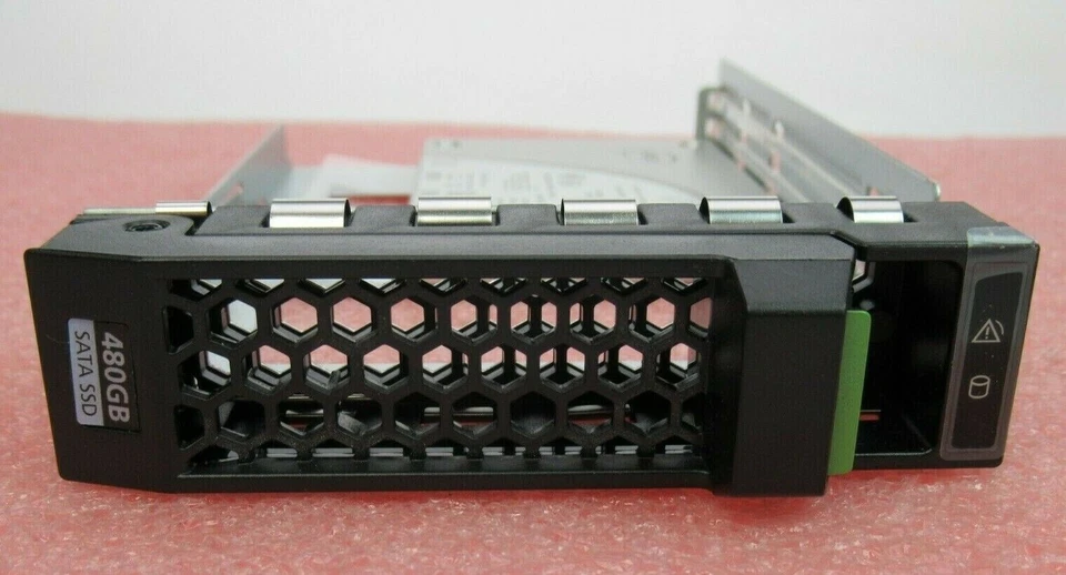 Fujitsu S26361-F5692-L480 2.5" 480GB MU SATA 6G SSD Solid State Drive 3.5" Caddy - Image 3 of 4