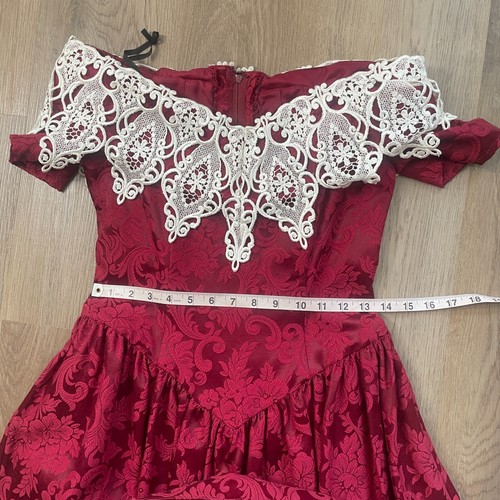 Abito vintage Scott McClintock rosso scuro damascato XS S 2 4 pizzo spalle scoperte basco - Foto 13 di 15