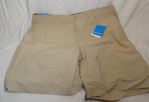 Columbia Shorts Men's 42x10 Modern Classic Washed Out Khaki Chino NWT BLEMISHED