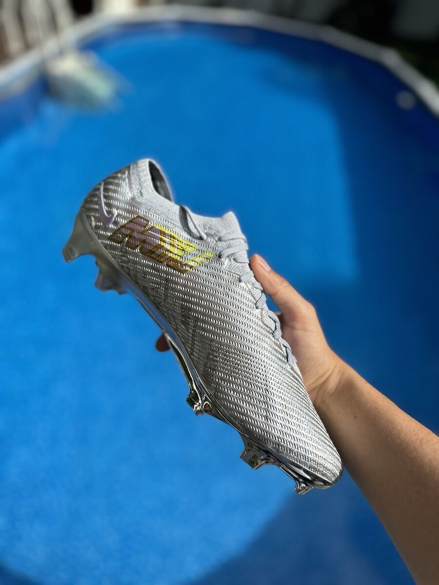 US Size 12.5M - Nike Zoom Mercurial Vapor 15 Elite XXV SE FG US Size 12.5M - Nike Zoom Mercurial Vapor 15 Elite XXV SE FG