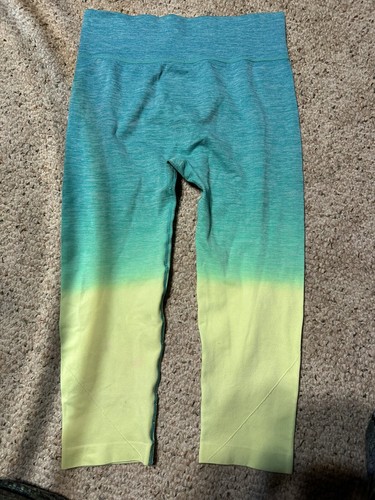 Kathy Girls Size L Turquoise Legging Yoga Pants NWOT - Picture 1 of 4