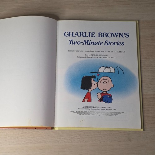 Charlie Brown's Two-Minute Stories Hardcover Peanuts Snoopy Charles M. Schulz - Picture 3 of 8