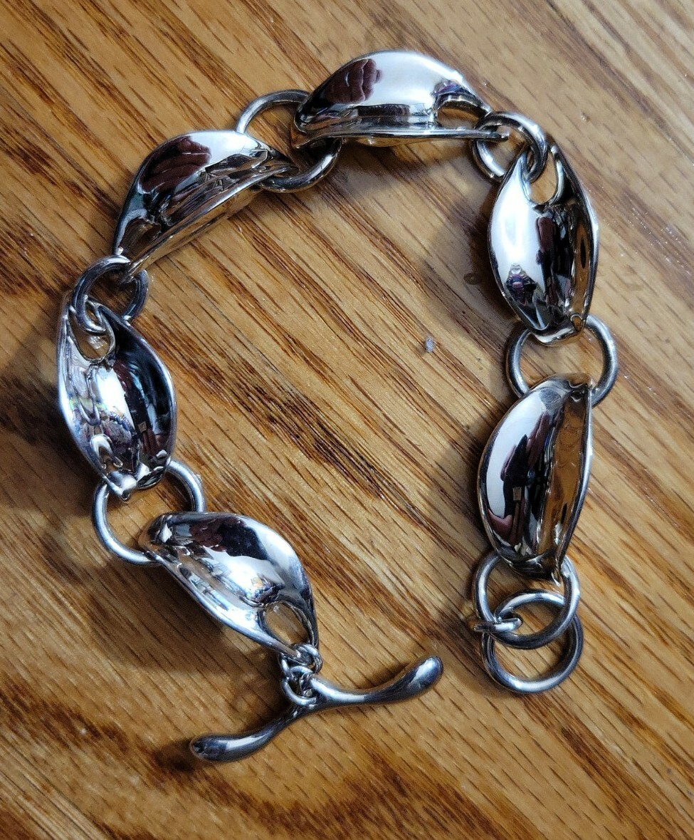 Picture 1 of 4