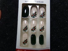 Kiss Nails Medium Green Leaf with Red Berries Christmas