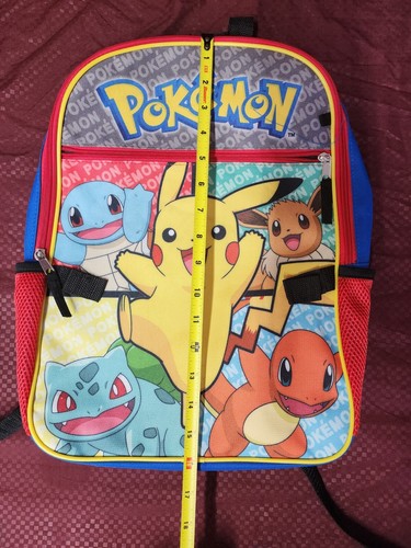 Mochila Pokemon Bioworld, Pikachu, Eevee, Charmander y Bulbasaur. - Imagen 11 de 12