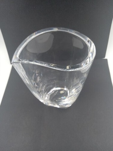 Orrefors Sweden Crystal Vase Heavy Signed Label Attached 7" - Picture 7 of 11