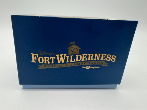 Disney World 50th Fort Wilderness Resort MagicBand 2.0 *NUEVO SIN VINCULAR* LE 1500 - Imagen 2 de 6