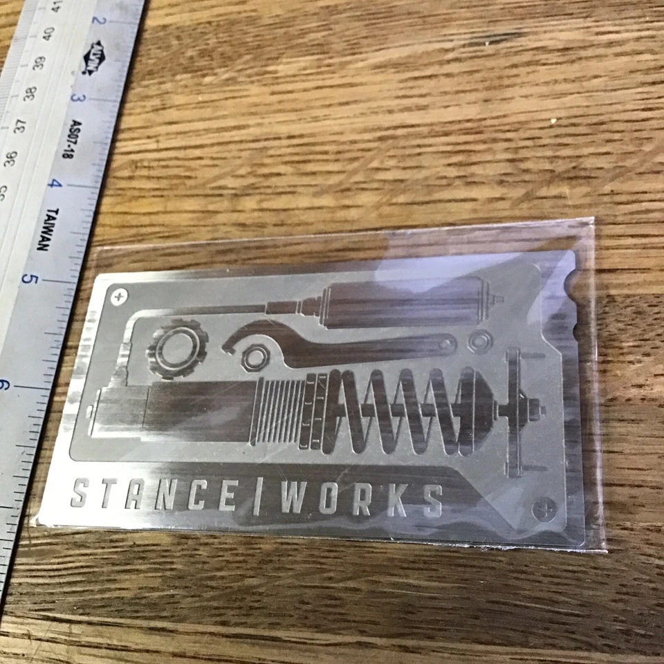 Placa metálica Stance Works, calcomanía Nsx Evo RX7 S2000 WRX BMW Porsche Ferrari Supra Foto 3 de 3