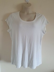 ladies white shirt size 22