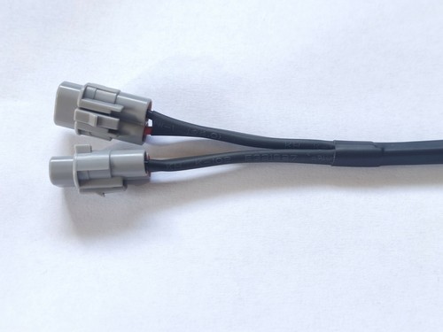 Yamaha Power Outlet SPLITTER MT07 MT09 FZ07 FZ09 USB Charger GRIPS Tenere 700 T7 - Picture 3 of 7
