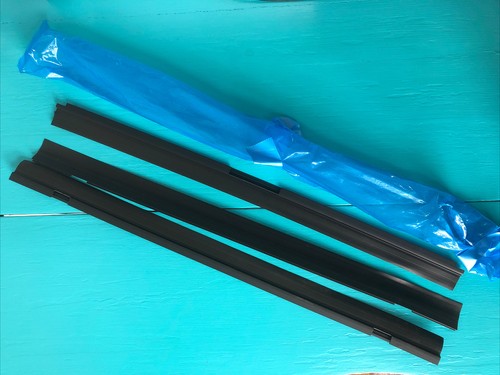 Car window Door Opening Trunk ? weather strip rain Gasket HELP ME IDENTIFY PLEAS - Imagen 1 de 12