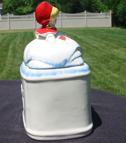 Vintage Story Book Ceramics LLRH Little Red Riding Hood Canister Coffee Jar Old - Picture 2 of 6