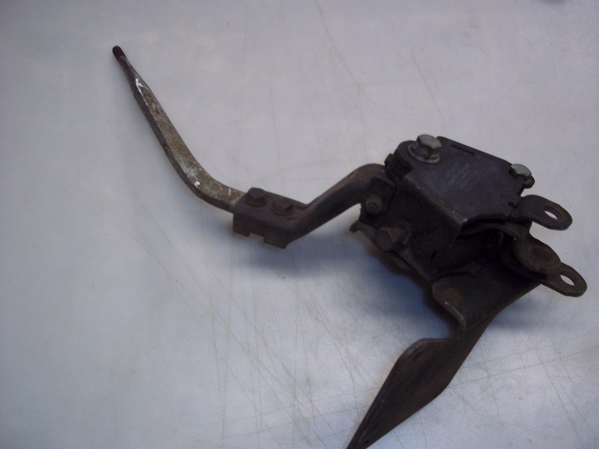 Hurst Competition Plus 4 Speed Manual Shifter 3216274 Hurst Competition Plus 4 Speed Manual Shifter 3216274