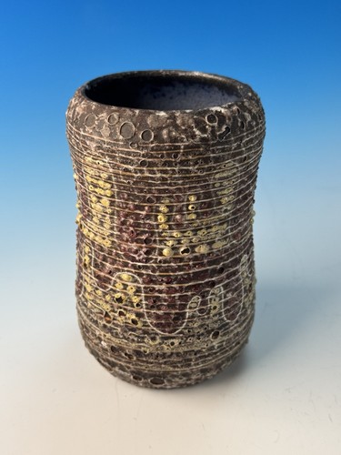 Vintage Mid-Century Island Lava Barnacle Glaze Studio Pottery Vase Iceland - Picture 4 of 17