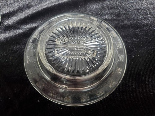 Two vintage Clear glass ashtrays SAFEX Octagon & Hazel Atlas Round checkerboard. - Picture 5 of 11
