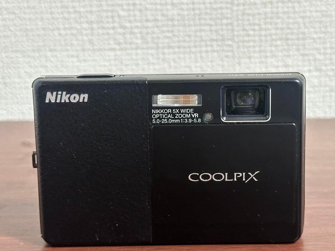 美品 NIKON COOLPIX S70 ブラック　コンパクトデジタルカメラ Nikon COOLPIX S70 Black Digital Camera 12.1MP 5x Optical