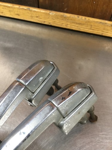 Triumph TR6 & Spitfire • Original Exterior Door Handles (x2). Used. KT1415 - Picture 7 of 9