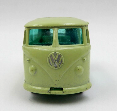 VINTAGE LESNEY GREEN VOLKWAGEN CARAVETTE VAN No. 34, MADE IN ENGLAND - Picture 3 of 12