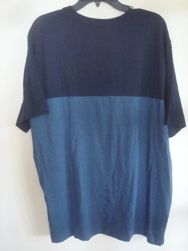 Men's T Shirt Navy Colorblock W Pocket Size XL Simply Styled - Picture 2 of 2