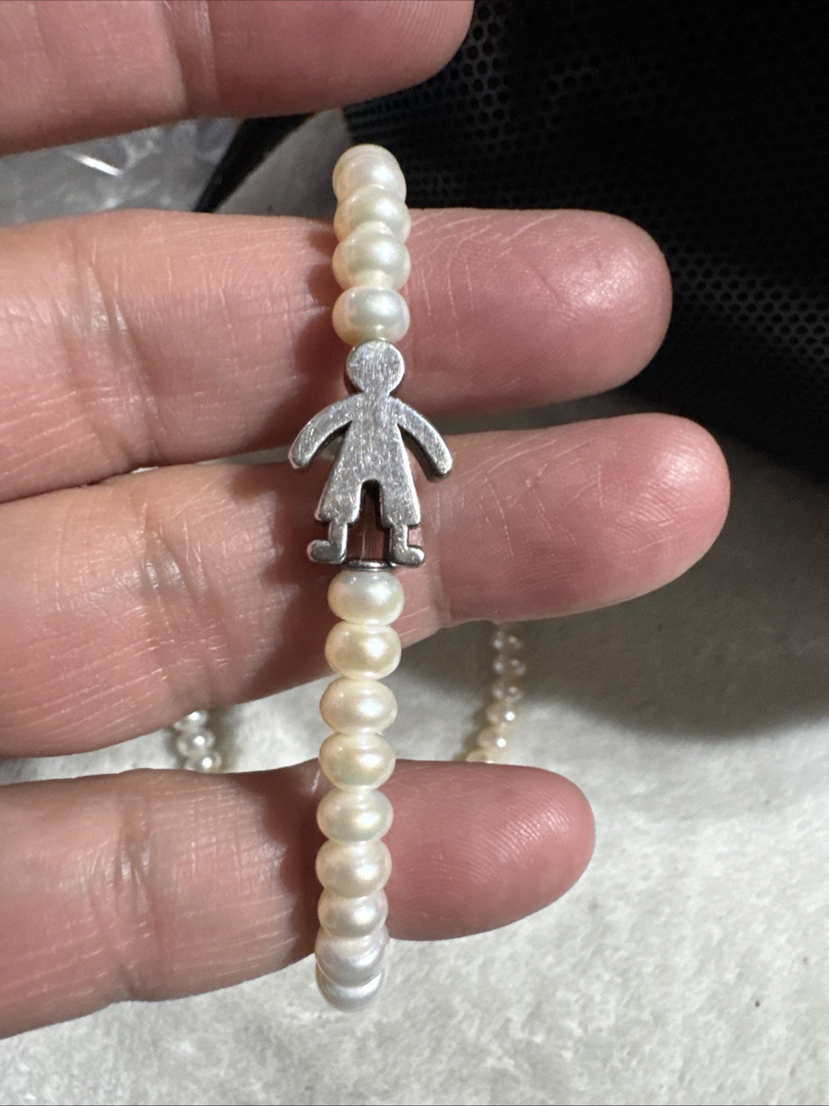 Picture 1 of 18
