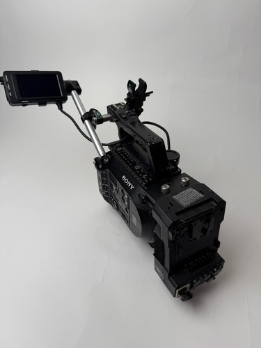 Sony PXW-FS7 MKI 4K XDCAM  super 35 CMOS w/ Extension Unit & other AKS - Picture 5 of 15
