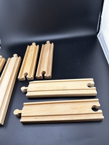 Konvolut 6 Stück Thomas Holzeisenbahn Eisenbahn Gleisstücke Brio Comp Verbinder - Bild 3 von 9