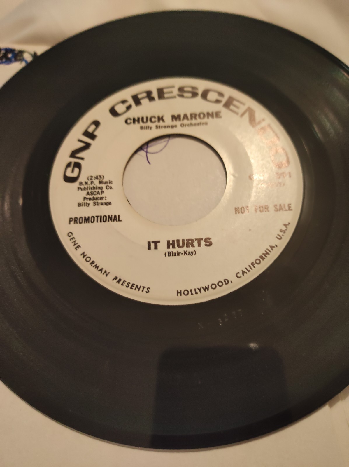 photo of Chuck Marine Ordinary Girl Gnp Crescendo Promo Exc