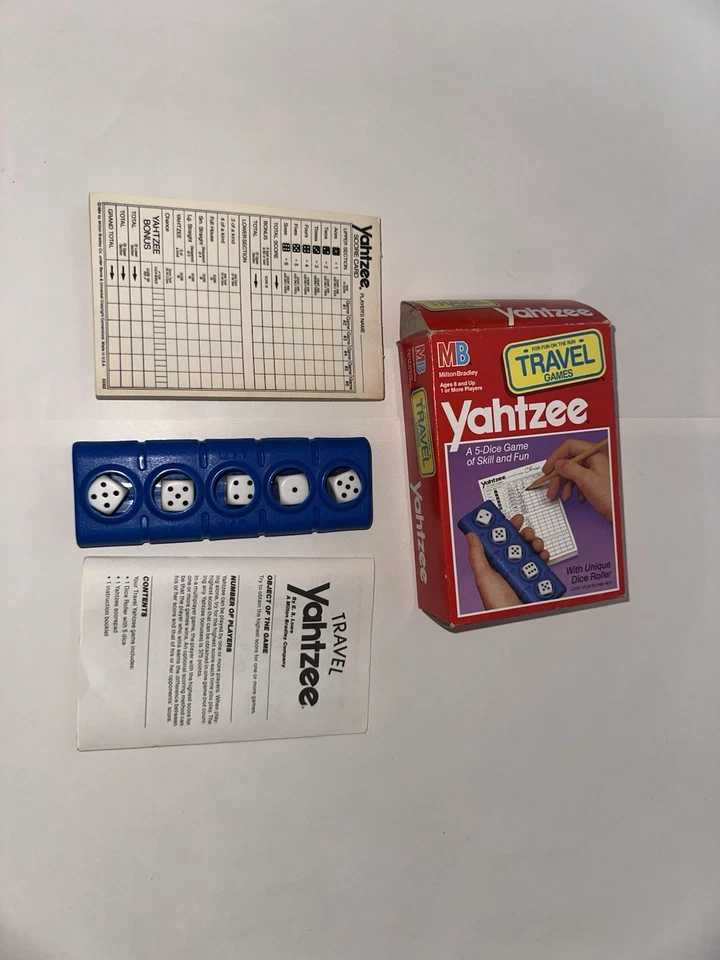 Travel Yahtzee Game 1984 Milton Bradley Complete w/ Dice Roller & Scorepad - Image 3 of 3