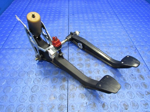 Conjunto de pedal embrague freno gasolina acelerador 99-04 Porsche 911 996 MT 6774 - Imagen 2 de 12