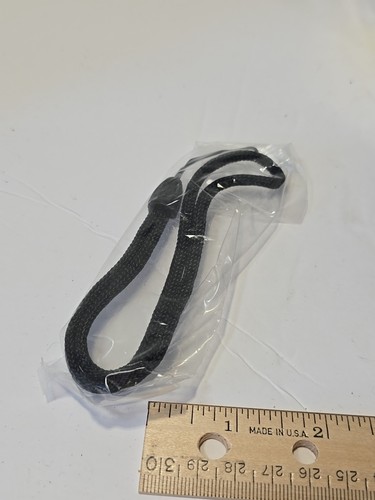 Minolta UCIII 8x18 Ultra Compact Binoculars left side works right does not - Picture 3 of 7