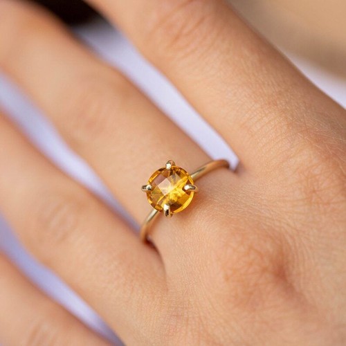 Natural Citrine Gemstone Solitaire Women Ring 10K Yellow Gold Ring - Picture 5 of 6