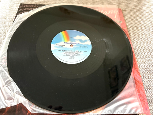 TIFFANY - I SAW HIM STANDING THERE 12" / 2 UNRELEASED SONGS / ULTRASONIC CLEANED - Picture 3 of 3