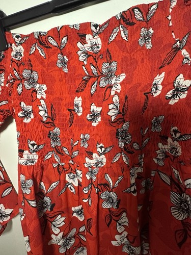 Ladies Blouse Bardot Style Red Flower Shirred Elastic Sleeve And Top, Size 14 - Picture 3 of 15