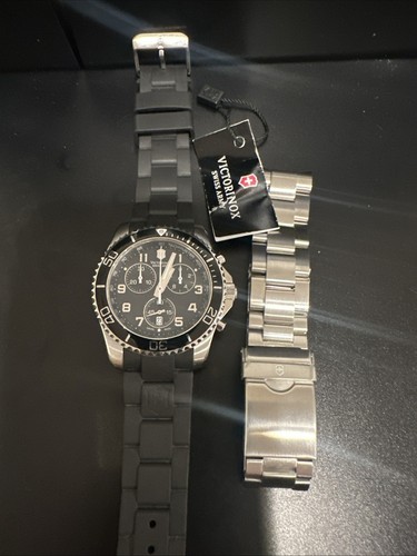 Victorinox Swiss Army Maverick GS Chrono Mens Watch 241431 Comes With Extra Band - Picture 2 of 14