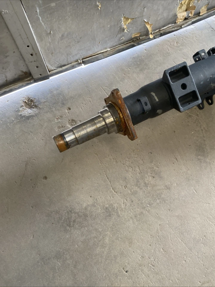 Carcasa eje trasero suspensión trasera Ford OEM 17-22 F-250 Super Duty HC3Z4010H Foto 4 de 4