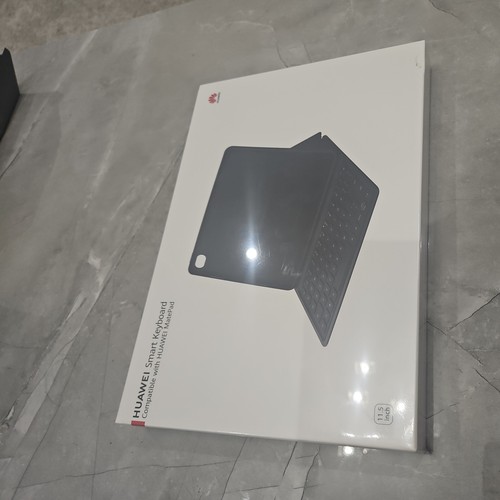 Huawei Smart Keyboard (US Layout) Compatible with MatePad 11.5 - Black RRP 79.99 - Picture 6 of 20