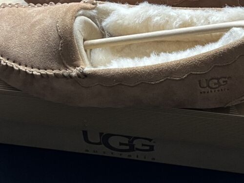 UGG reine Wolle Damen überbackene Slipper MOC 57322 MIT CHE Größe 8. Neu im Karton - Bild 10 von 16