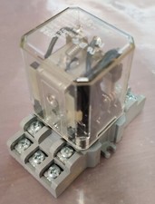 Potter & Brumfield Kump-14D18-24 Relay With 27E121 Terminal Block