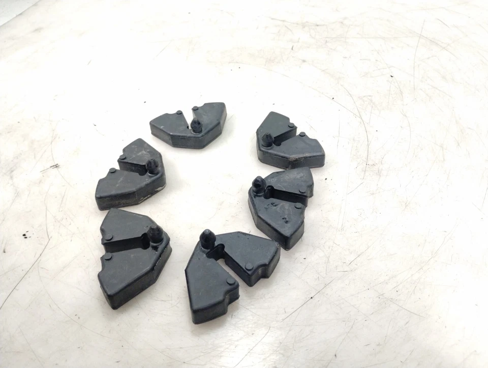 Suzuki LS650 2009 Savage Boulevard S40 juego de gomas de buje de transmisión trasera Foto 4 de 4