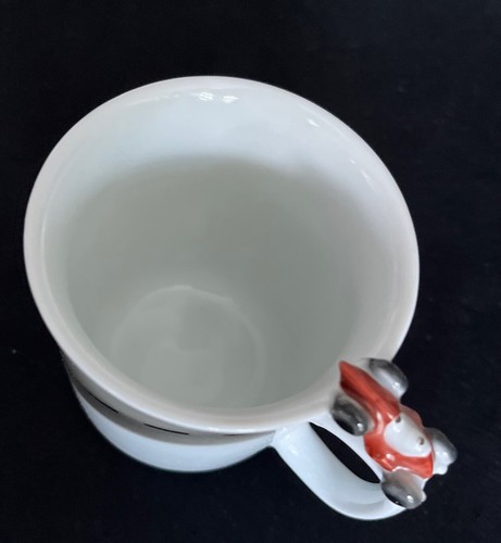 Porzellan Kaffebecher Künstlercup FLÜGEL Atelier „mit RENNAUTO ROT“  - Bild 4 von 4