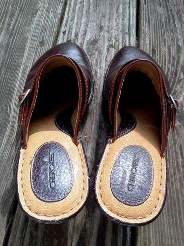 CHEROKEE LADIES LEATHER WEDGE HEELED CLOGS IN BROWN SIZE 10M PRE OWNED - Picture 5 of 9