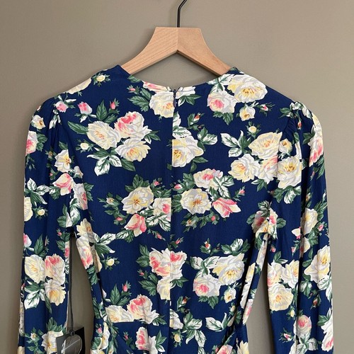Neu mit Etikett Privacy Please Concord Strampler marineblau geblümt Größe Small tiefer V-Ausschnitt sexy - Bild 15 von 16