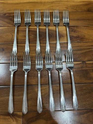 Wm Rogers International Silver "Desire" Silver Plated Silverware 115pc With COA - Picture 6 of 14
