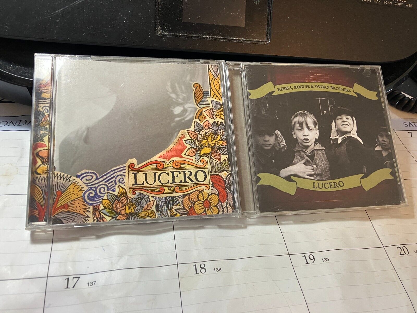 Picture 1 of 2