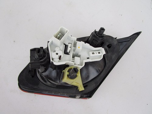 09 10 11 12 VOLKSWAGEN CC REAR LEFT TRUNK LIGHT OEM - Picture 6 of 6